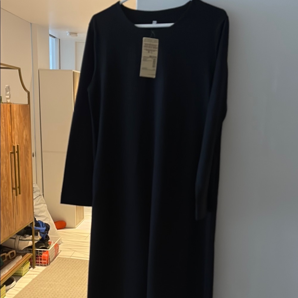 Elegant Black Dress
